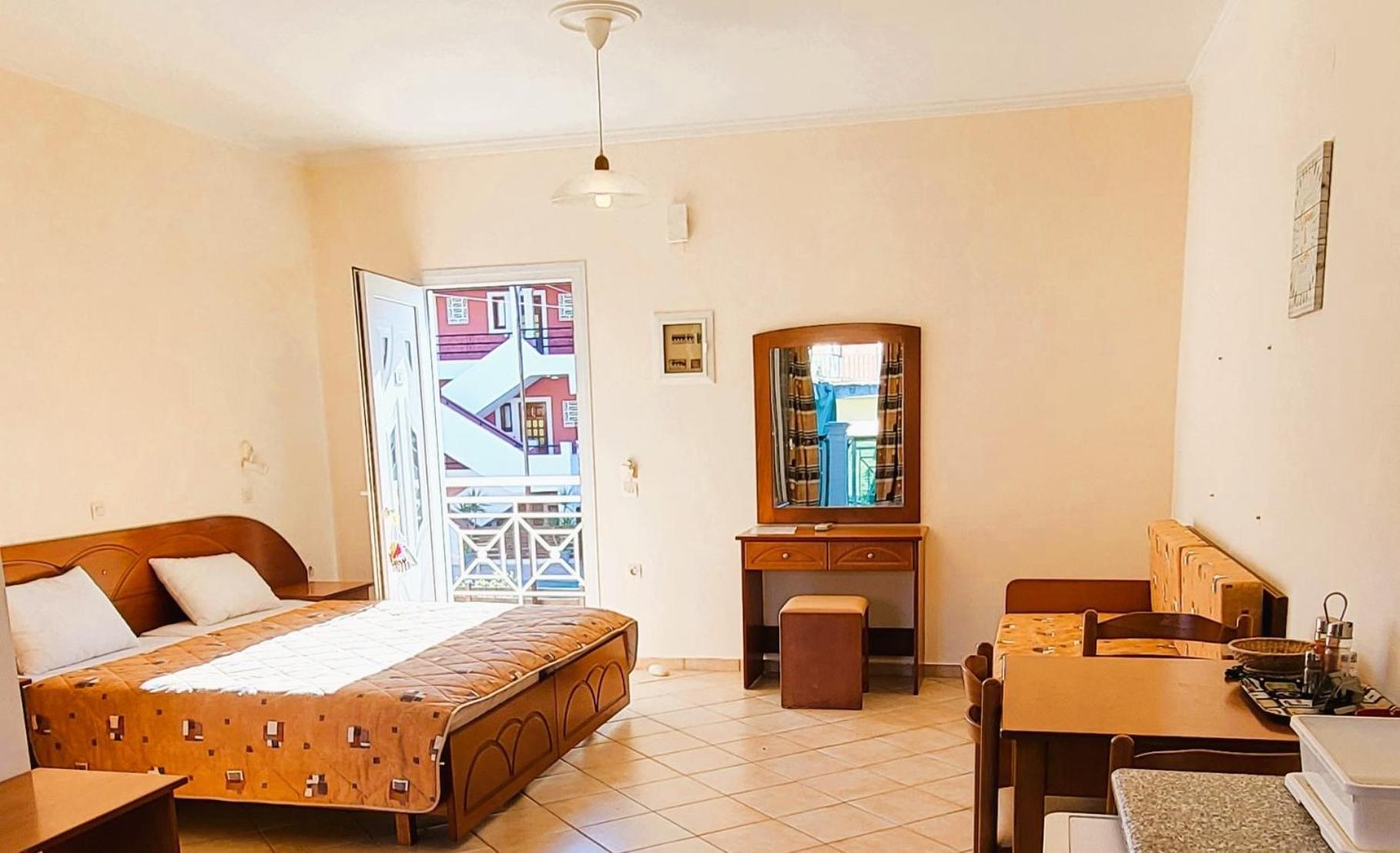 Celestine Apartment, Arillas, Korfu Apartment *